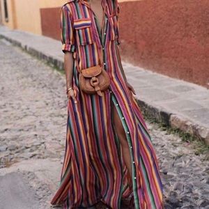 Button down dress. Email ibbygs@yahoo.com